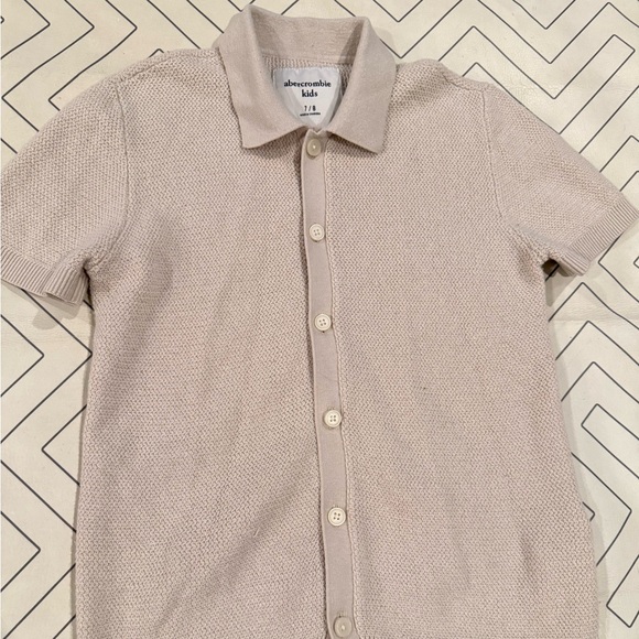 Abercrombie Kids Knit Short Sleeve Button Down - Picture 2 of 13